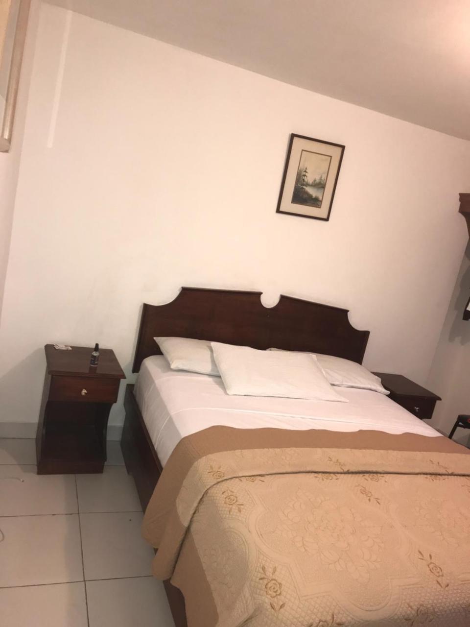 Seven Stars Hotel Musseau Bagian luar foto