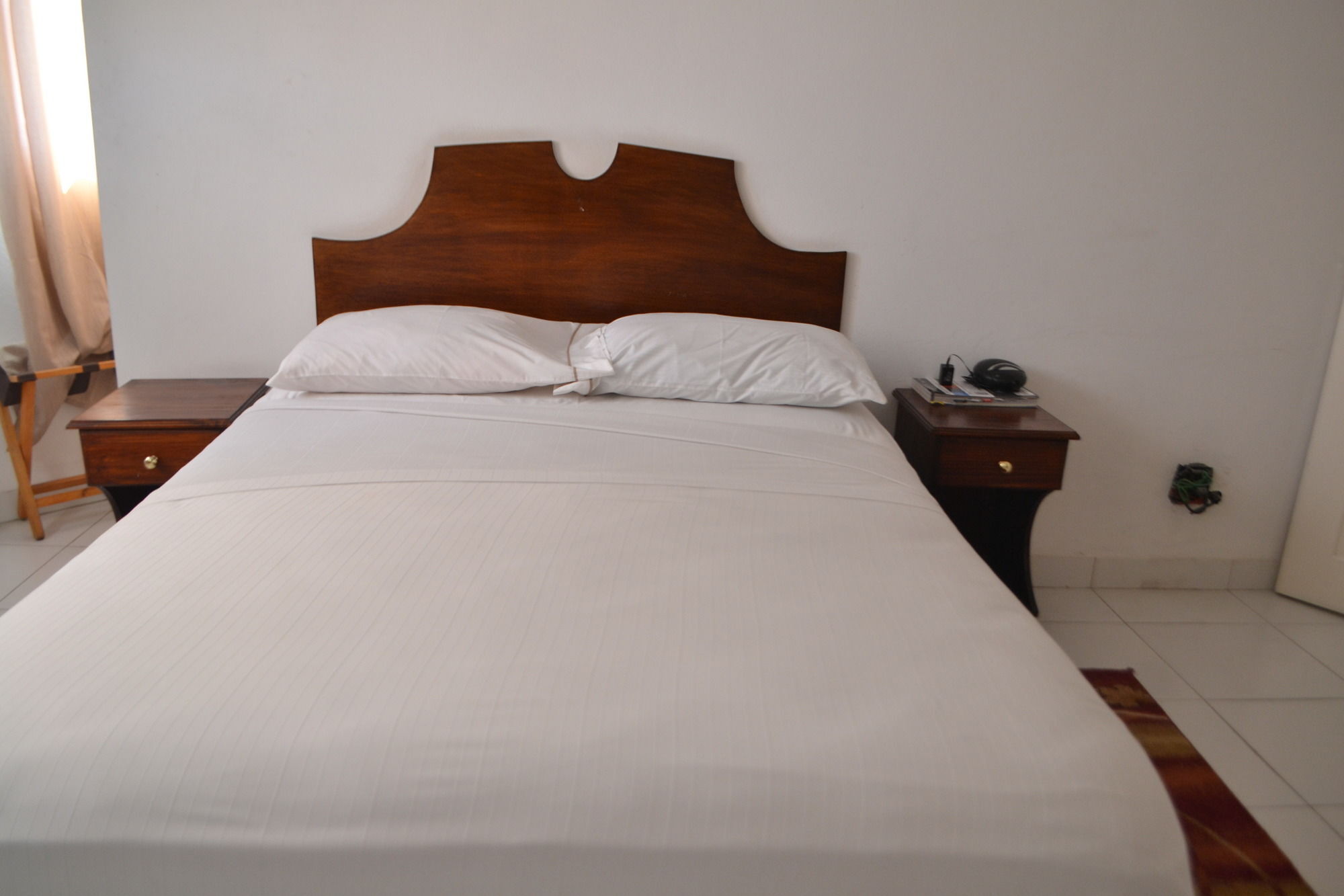 Seven Stars Hotel Musseau Bagian luar foto